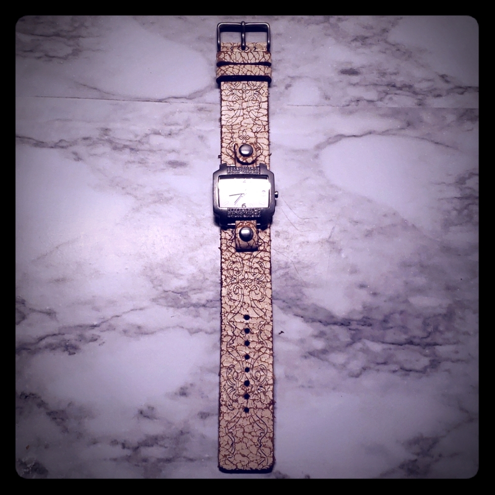 Fossil watch